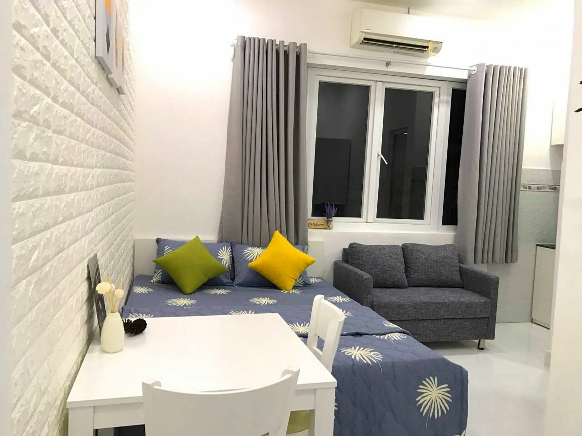 Smiley Apartment 9 Хошимин Екстериор снимка